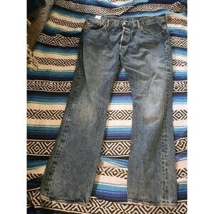 Vintage Levi’s 501 Blue Denim Jeans Size 40x32 Made In USA